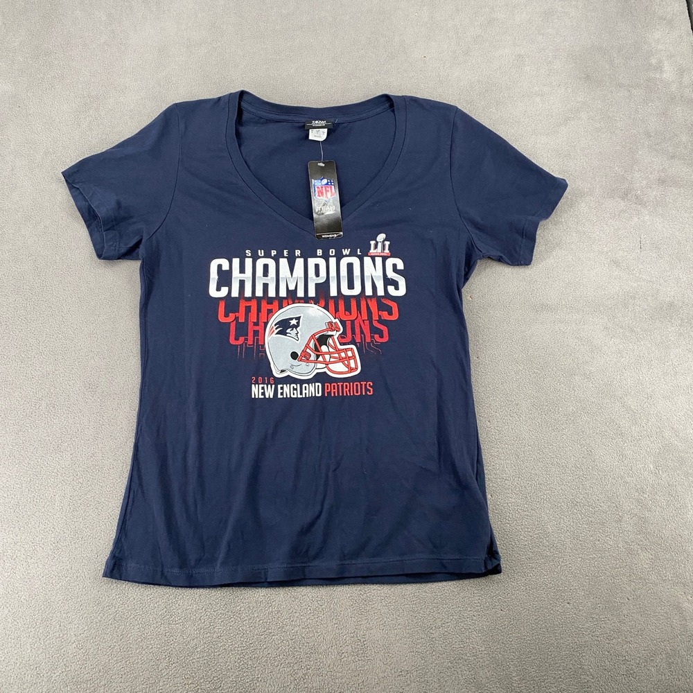 NFL Team Apparel New England Patriots Super Bowl LI Champions Navy V-Neck Tee XL